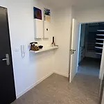 Arena - Vivo & W Free Parking *