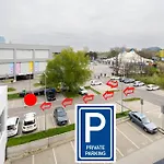 Arena - Vivo & W Free Parking Bratislava