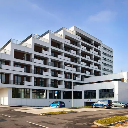 Apartmán Arena - Shopping & W Free Parking *