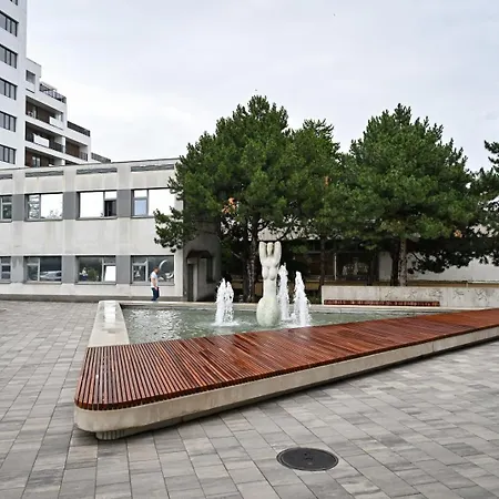 Arena - Shopping & W Free Parking Apartmán Bratislava