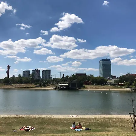 Arena - Vivo & W Free Parking * Bratislava